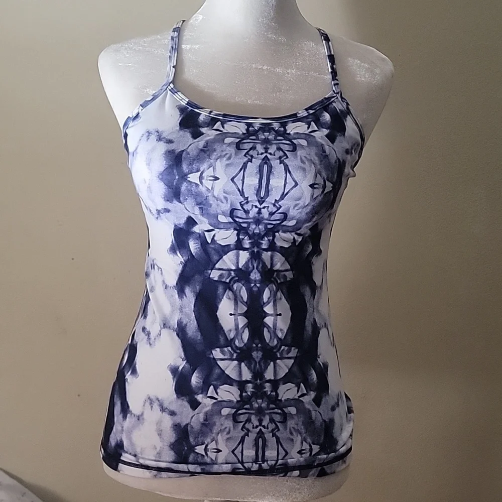 Lululemon Razor Back - Picture 2 of 9